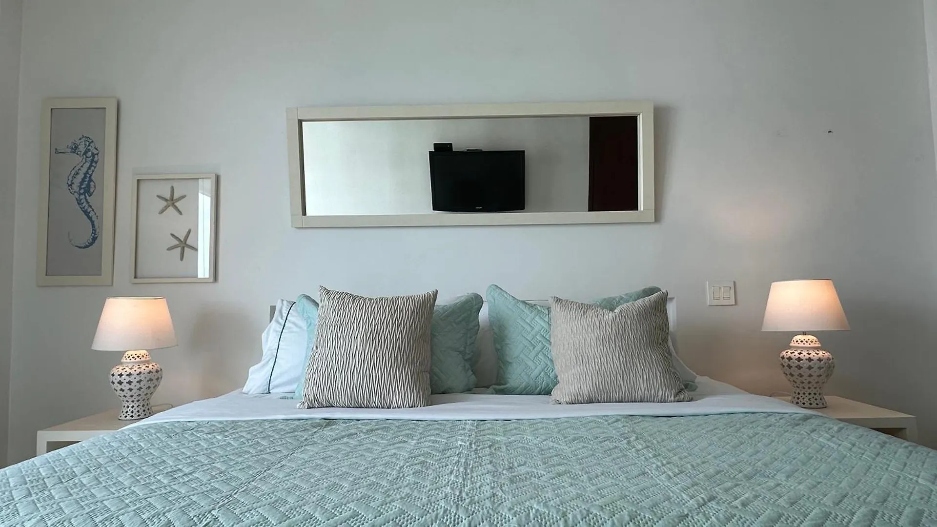 Apartment Apartamento Con Linda Vista Al Mar Primera Linea Cartagena  Kolumbien